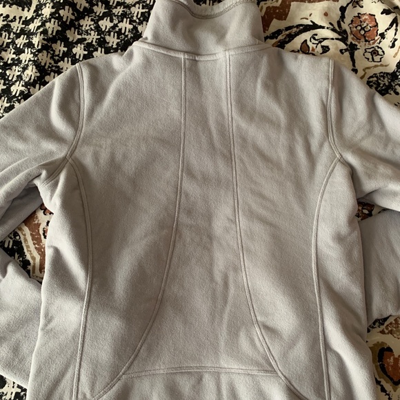 North Face Fleece Jacket - Picture 4 of 4